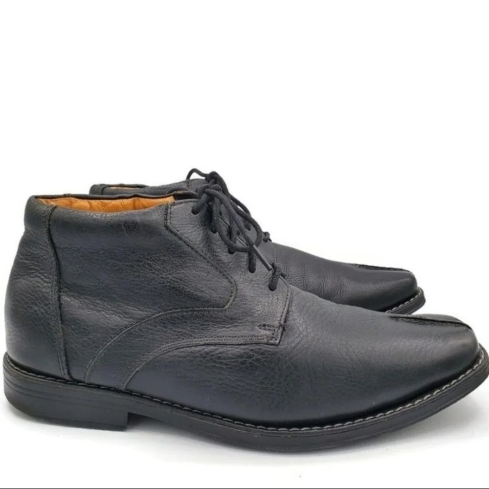 Sandro Moscoloni Bergen Black Soft Leather Split-Toe Lace-Up Derby Chukka Boots